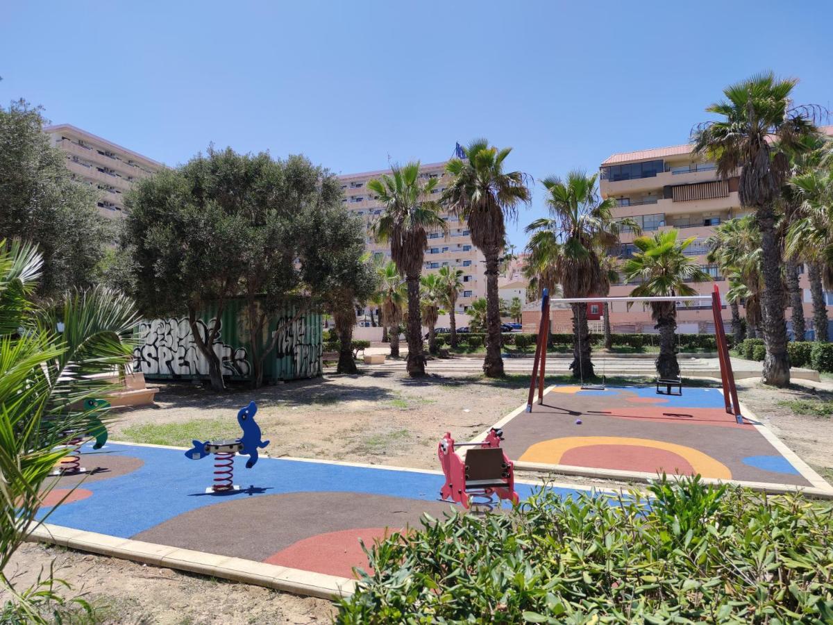 Fantastic Seaview Διαμέρισμα Τορεβιέχα Εξωτερικό φωτογραφία