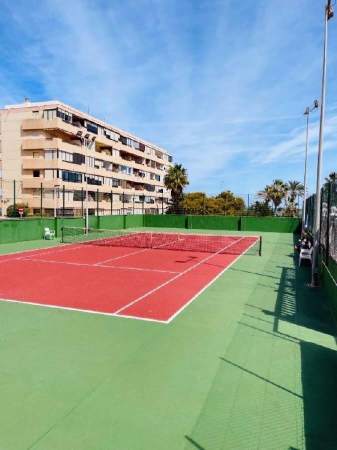 Fantastic Seaview Διαμέρισμα Τορεβιέχα Εξωτερικό φωτογραφία